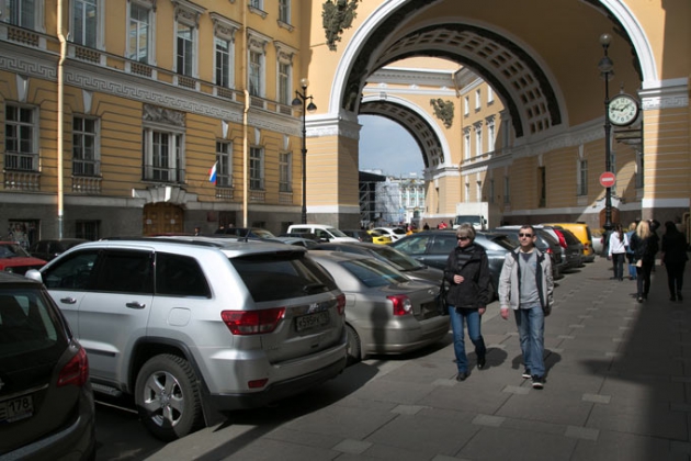 Пешеходные зоны в центре Петербурга: дьявол кроется в деталях