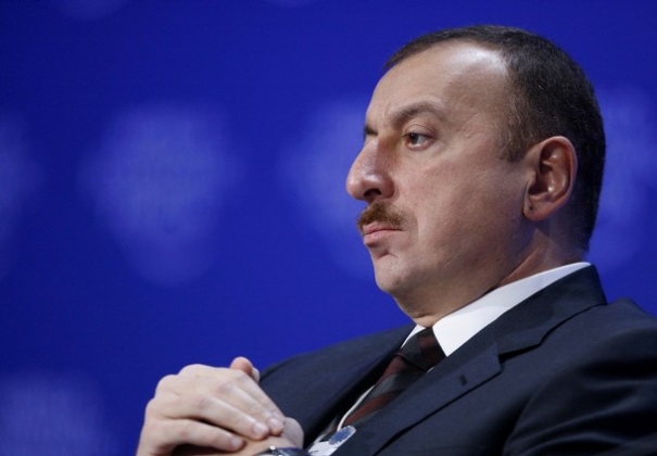 Путин может подставить плечо Алиеву