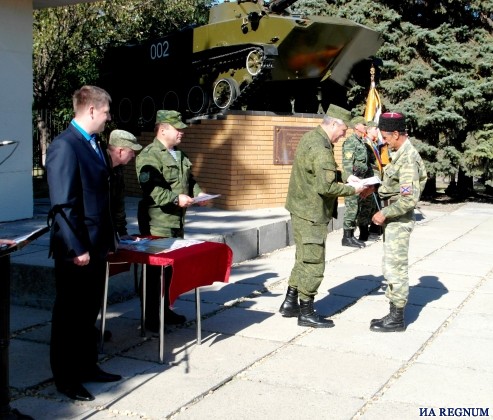 В Луганске наградили победителей танкового биатлона