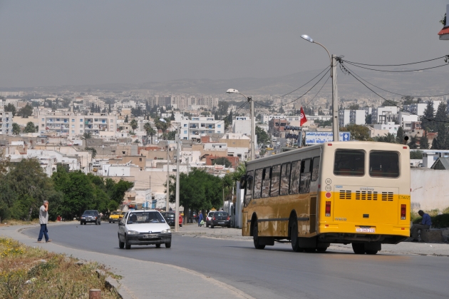 В Тунисе взорвался автобус