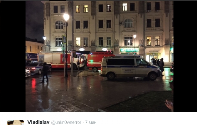 СМИ: в Москве на остановке общественного транспорта прогремел взрыв
