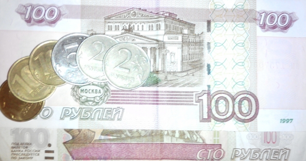 МРОТ вырос на 239 рублей