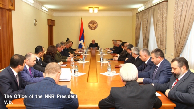 На заседании Совбеза НКР обсудили ситуацию на границе с Азербайджаном