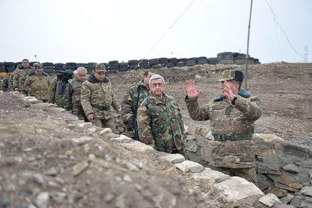 Руководство Армении посетило передовые позиции