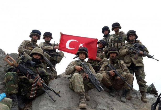 Генштаб ВС Сирии сообщает о непрекращающихся артобстрелах со стороны Турции