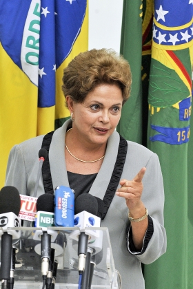 Бразилия: Амарал против Дилмы Руссефф