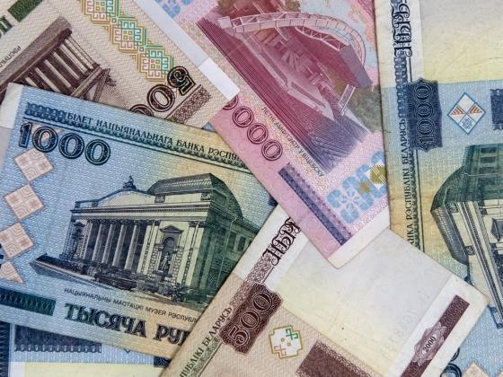 Совмин Белоруссии направляет деньги налогоплательщиков 12 предприятиям