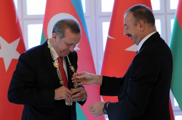Станислав Тарасов: Азербайджан выстраивается в фарватер турецкой внешней политики