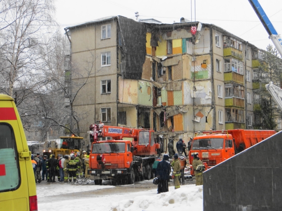 Жильцы дома в Ярославле, где взорвался газ, сетуют на дороговизну жилья
