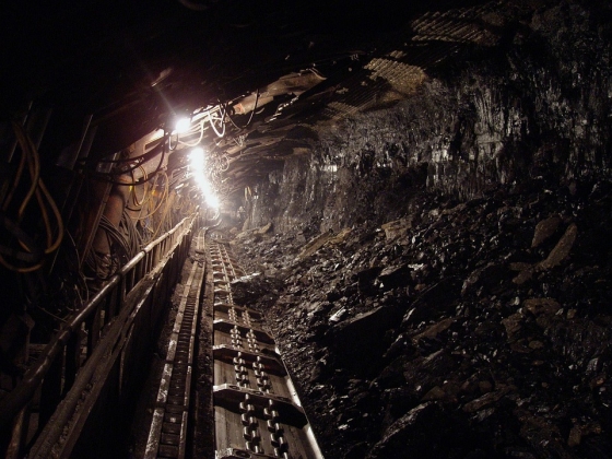 Один человек погиб при обрушении породы в шахте в Туве