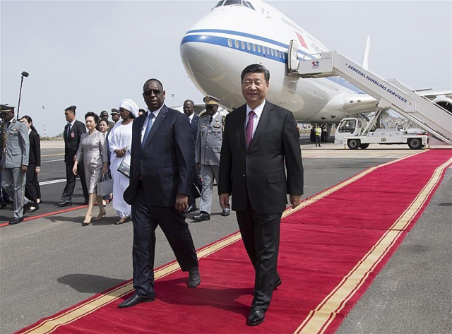 Си Цзиньпин прибыл в Сенегал с официальным визитом. Июль 2018 года