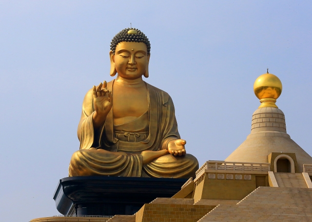 Тайвань. Статуя Будды