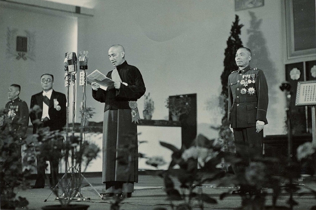 Чан Кайши вступает в должность президента Китайской республики. 20 мая 1948 года