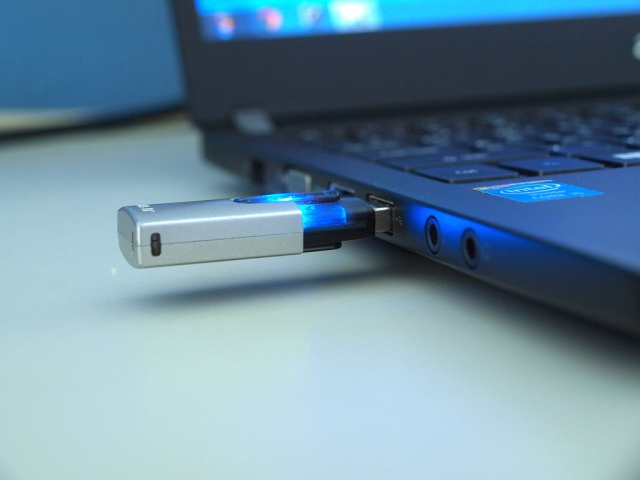 USB-флеш носитель с электронной подписью