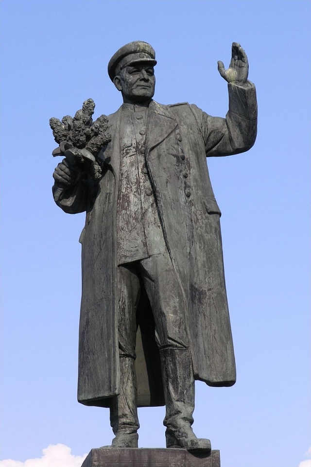 Памятник маршалу Ивану Коневу в Праге 