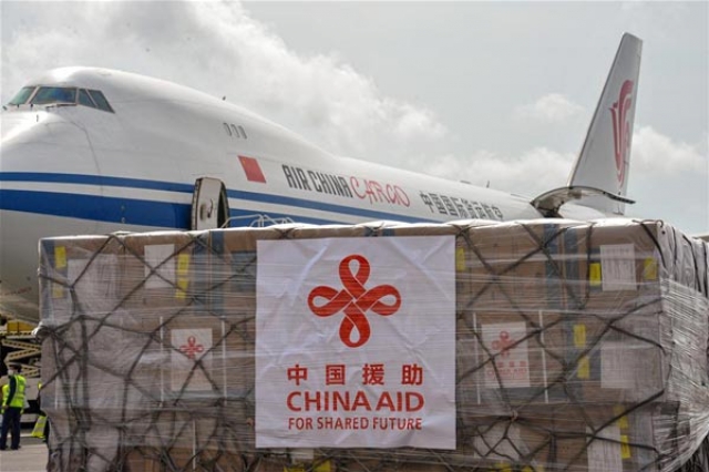 Китайские медикаменты для 18 африканских стран прибыли в Аккру, Гана