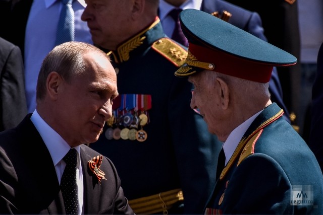 Владимир Путин перед Парадом Победы в 2018 году 