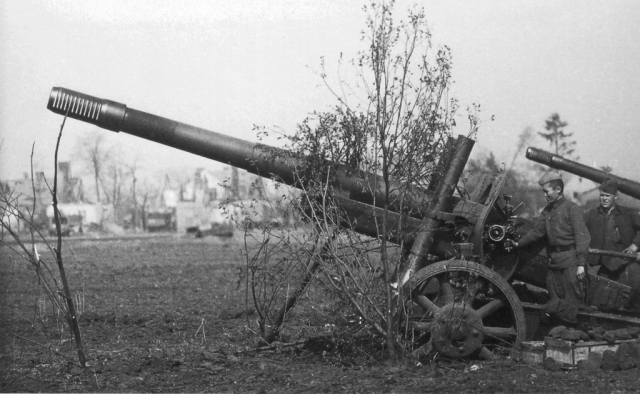 Советская артиллерия на подступах к Берлину