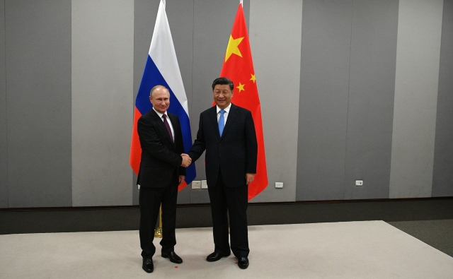 Встреча Владимира Путина с Председателем КНР Си Цзиньпином на саммите БРИКС 