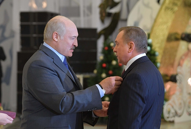Александр Лукашенко и Владимир Макей 