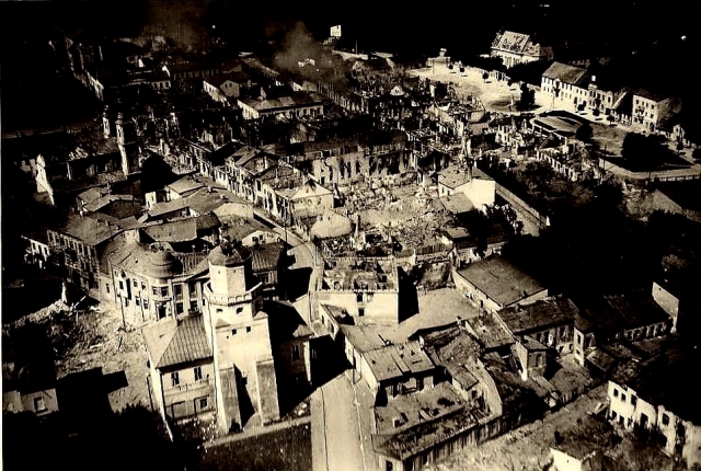 Польский город Велюнь после бомбардировки 1 сентября 1939 года