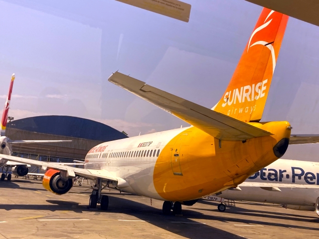 Самолёт авиакомпании Sunrise Airways 