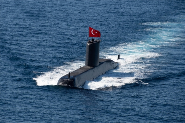Турецкая подводная лодка 