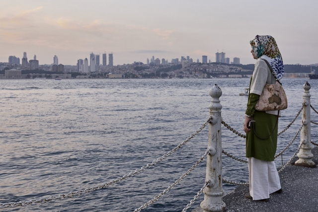 Женщина в Стамбуле 