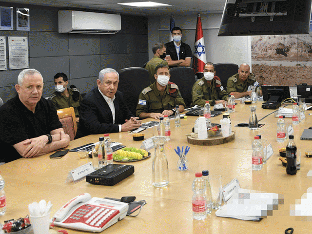 Биньямин Нетаньяху в штабе Южного командования Армии обороны Израиля