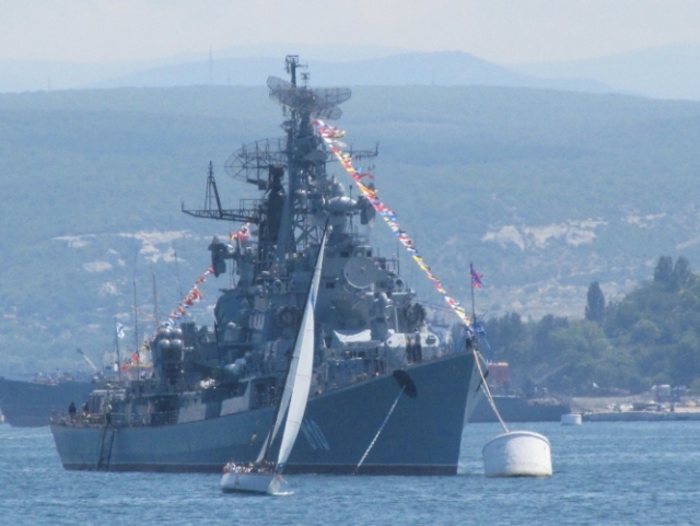 Военно-морской парад в Севастополе 