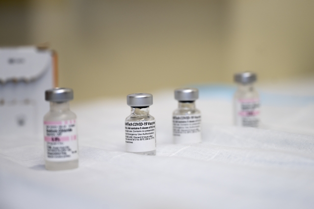 Вакцина от коронавируса Pfizer-BioNTech 