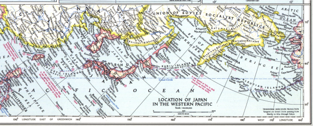 Карта Японии и Кореи, изданная Национальным географическим обществом США, 1945 г. (Фрагмент). Подпись красным шрифтом под Курильскими островами: «В 1945 в Ялте было согласовано, что Россия вернёт себе Карафуто (южная часть острова Сахалин) и Курилы»