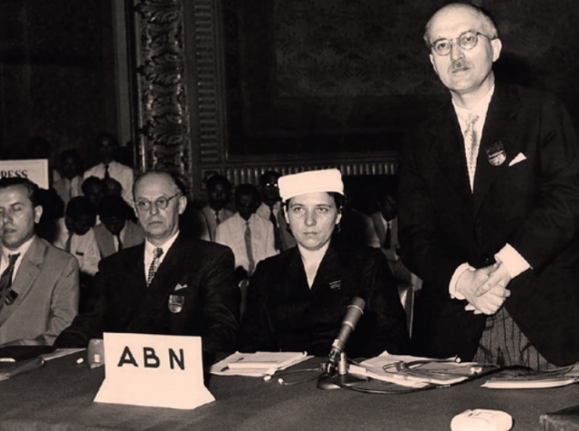 Ярослав Стецько с женой на одном из конгрессе Антикоммунистической лиги азиатских народов, Тайвань. 1955