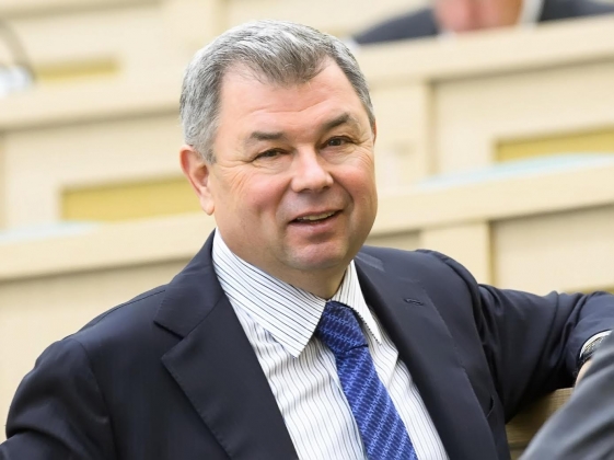 Губернатор Калужской области Анатолий Артамонов улучшил свою позицию на два пункта и занял пятое место в рейтинге глав регионов. 
