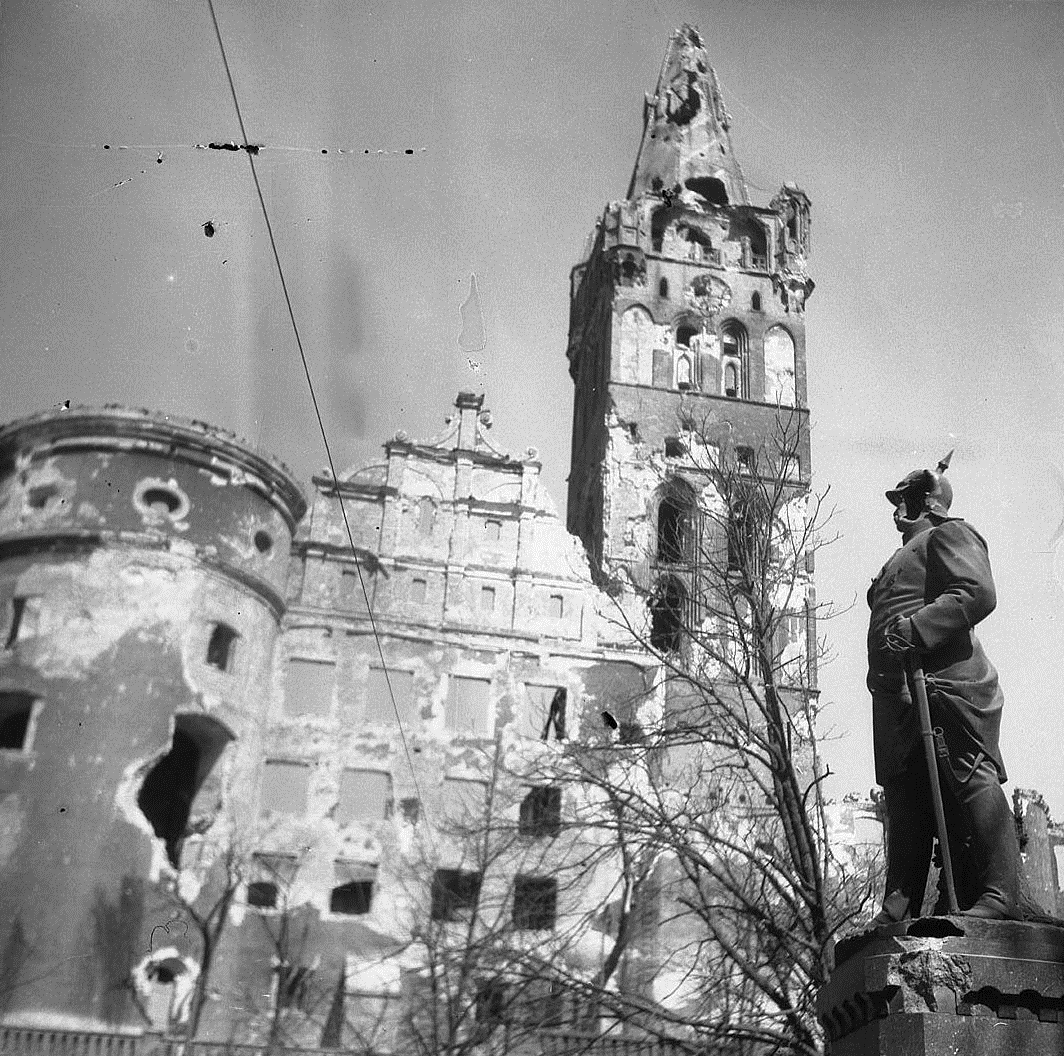 Королевский замок Кенигсберг 1945