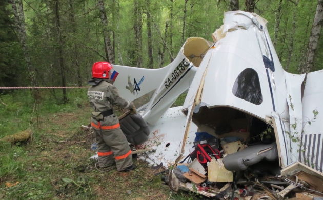 Спасатели добрались до места крушения самолета на Алтае