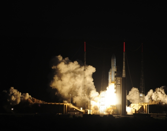 Ракета-носитель Ariane 5 с четвертой попытки стартовал с космодрома «Куру»
