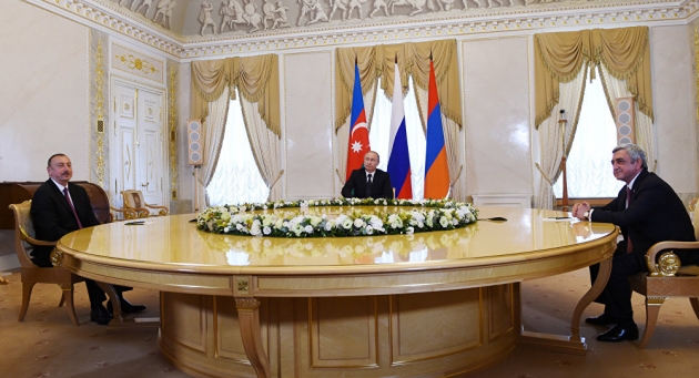 Трехсторонняя встреча в Санкт-Петербурге