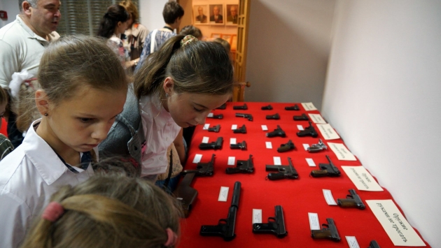 В Ярославле показали модели стрелкового оружия времен Второй мировой войны