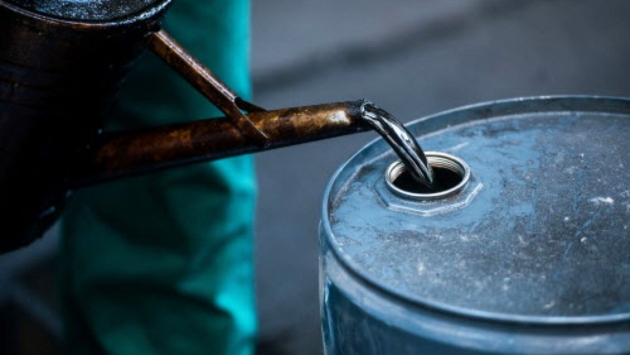Мировые цены на нефть снова поднялись выше $50 за баррель