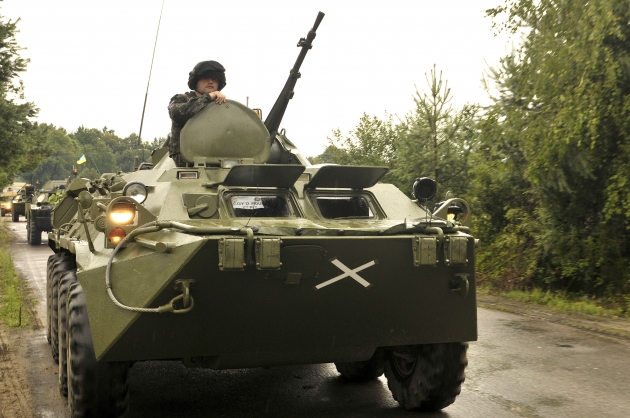 Донецк: ВСУ в «дружественной перестрелке» уничтожили два БМП и танк