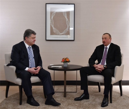 Петр Порошенко и Ильхам Алиев