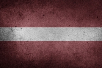 Флаг Латвии