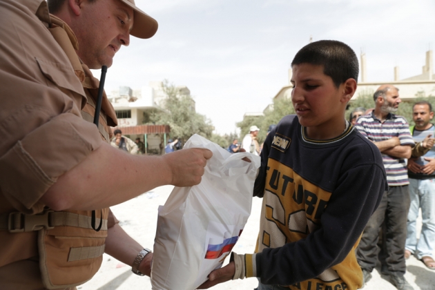 Минобороны РФ: населению Сирии передано более 25 тонн гуманитарной помощи