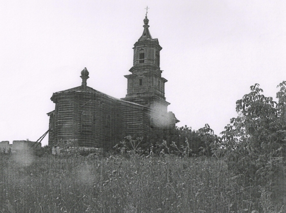 Бесхозная культура: в Оренбуржье здание старинной церкви нуждается в защите