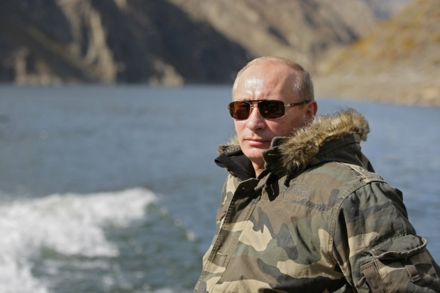 Daily Express: «Путин готовится к войне, начиная учения»