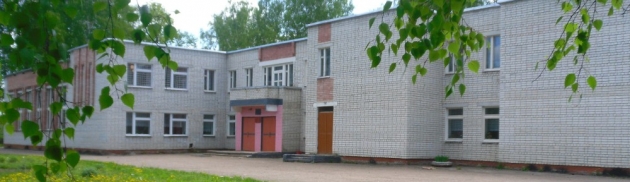 Трёхбратская школа в деревне Старое Колышкино Дубровского района
