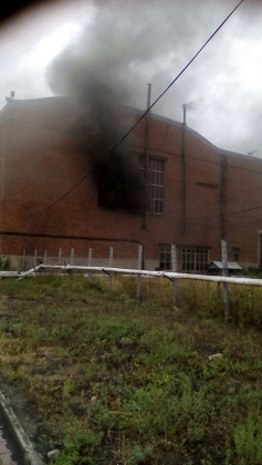 В Оренбурге горел цех локомотиворемонтного завода