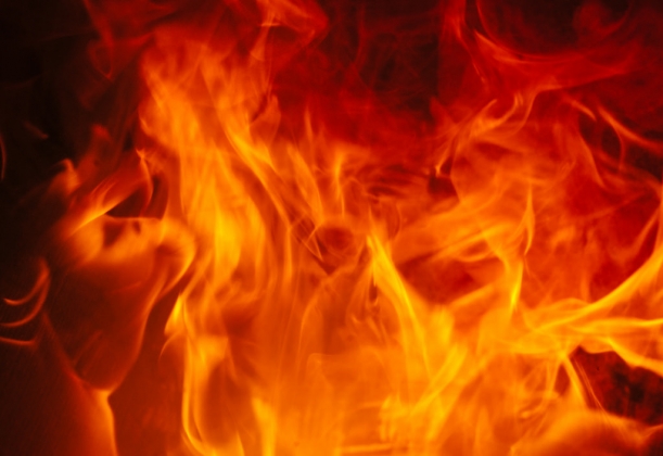 Один человек погиб в результате пожара на предприятии в Батайске
