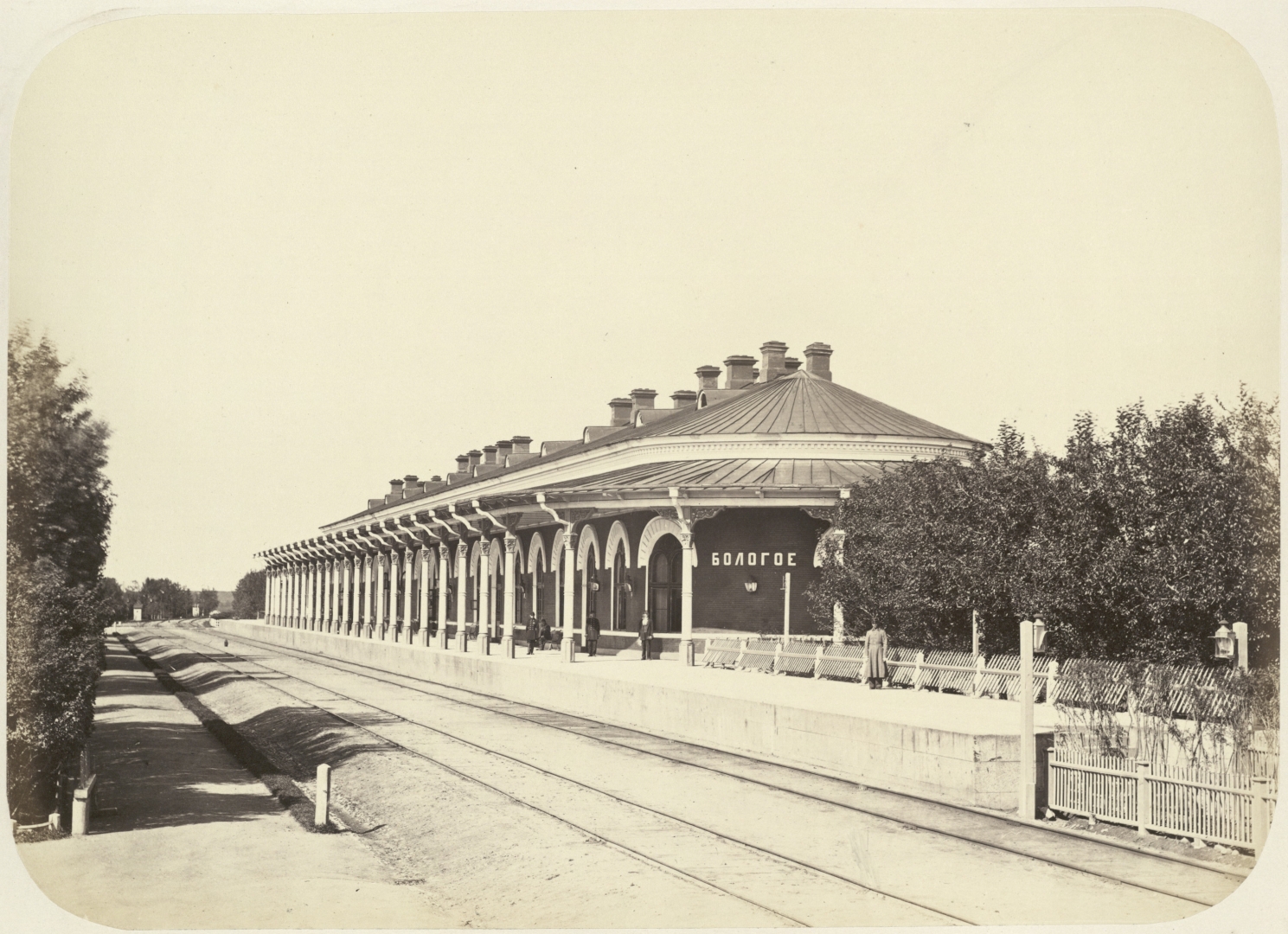 Здание вокзала станции первого класса Петербурго-Московской железной дороги Бологое. Между 1855 и 1862